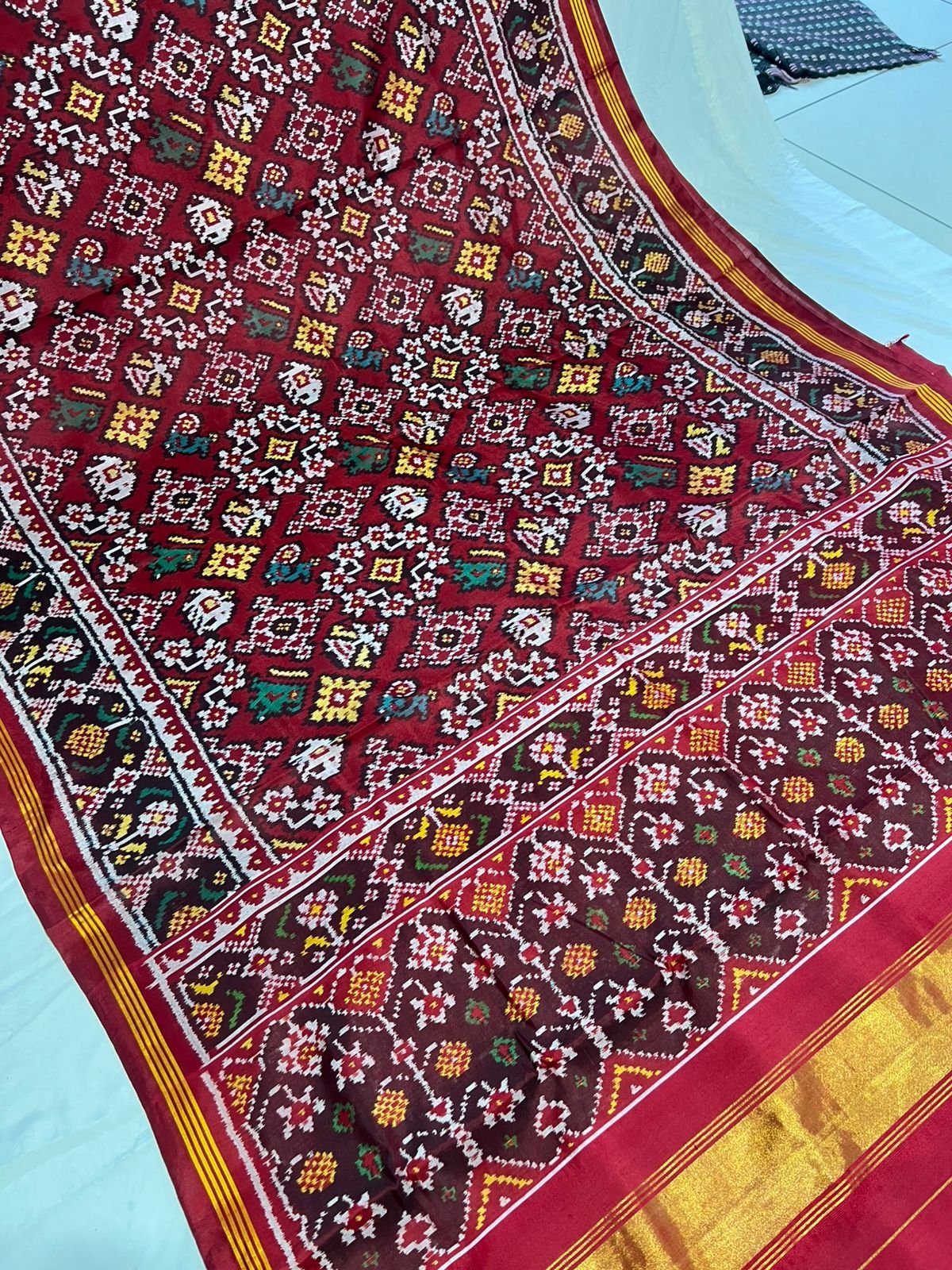 Patan singalekkt sarees
